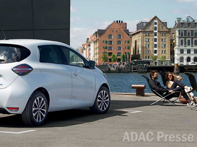 Elektrobonus macht Renault ZOE für ADAC Mitglieder günstiger