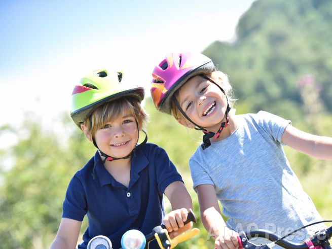 Kinder rauf auf‘s Rad: ADAC gibt Tipps zum Fahrrad fahren lernen
