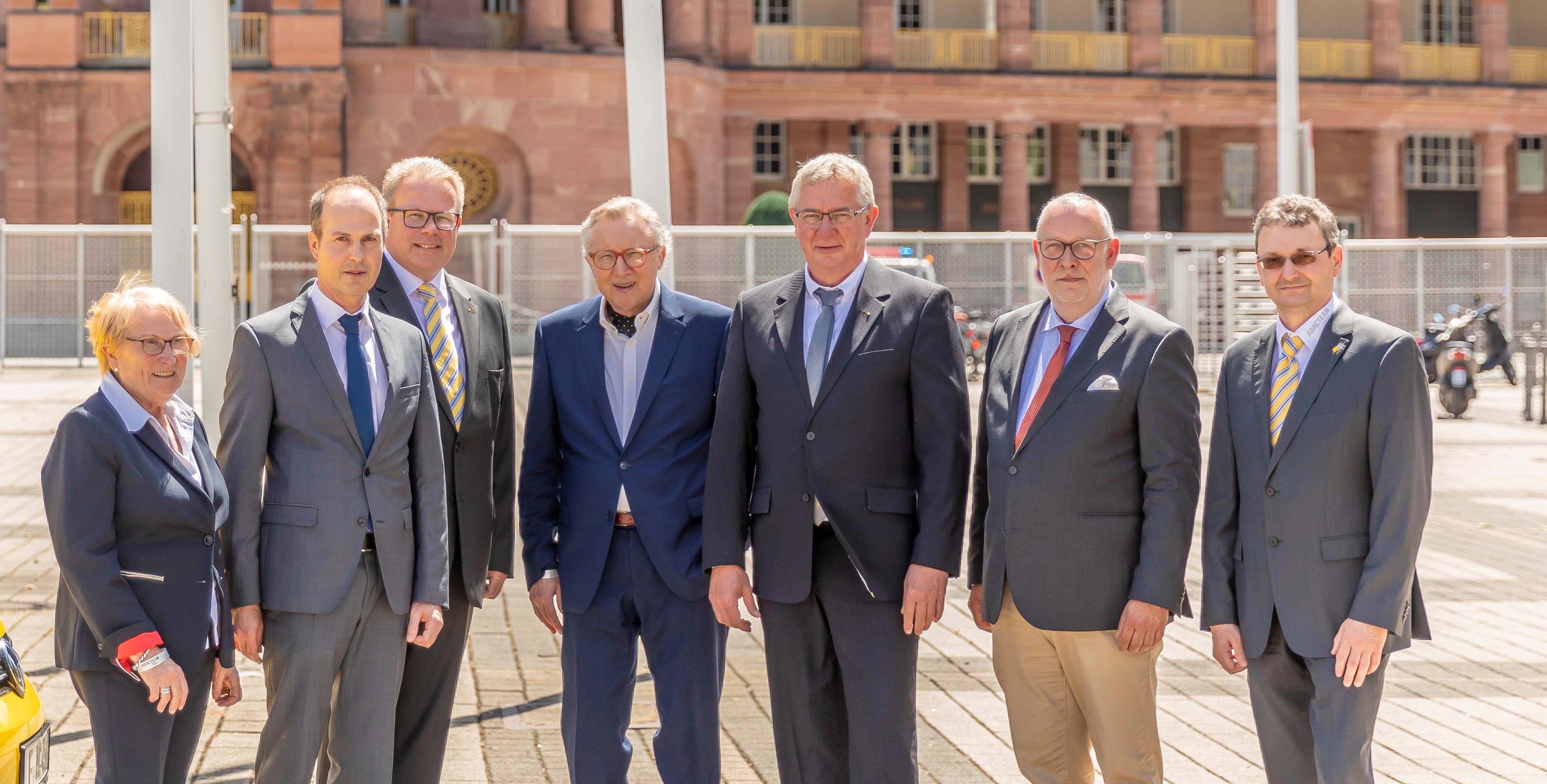 adac hessen thüringen fahrsicherheitszentrum rhein main