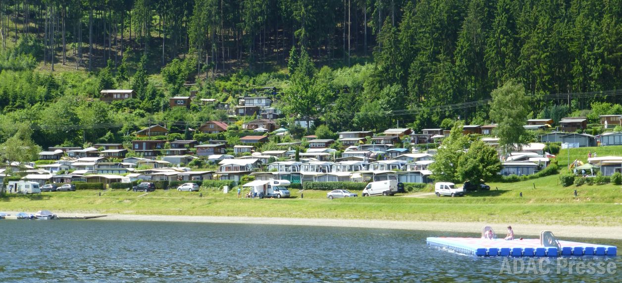 Platz 1 in Thüringen: Campingplatz-Saalthal-Alter / PiNCAMP, Campingplatz-Saalthal-Alter