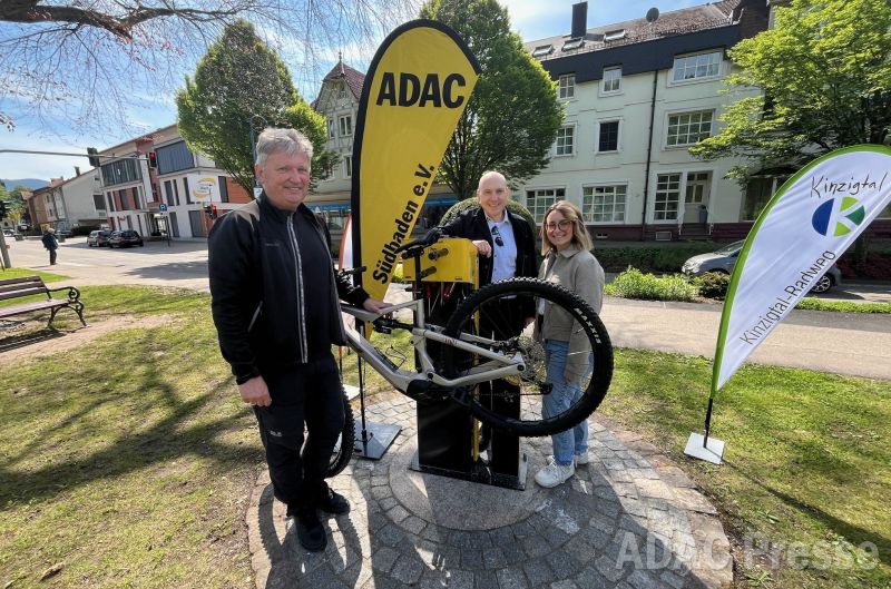 Neue ADAC Radservice-Station in Hausach eröffnet