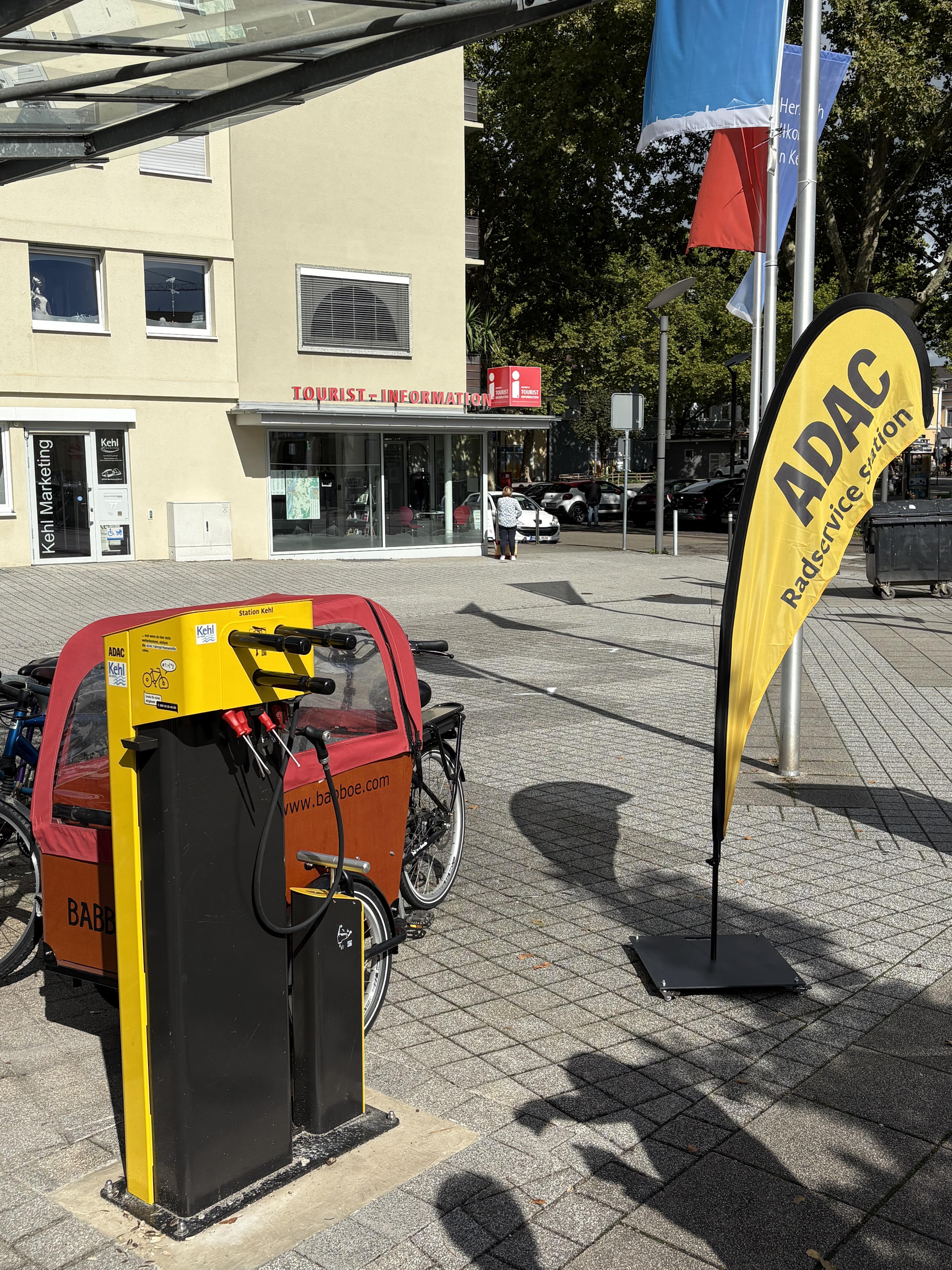 Zwei neue ADAC Radservice-Stationen in Kehl eröffnet