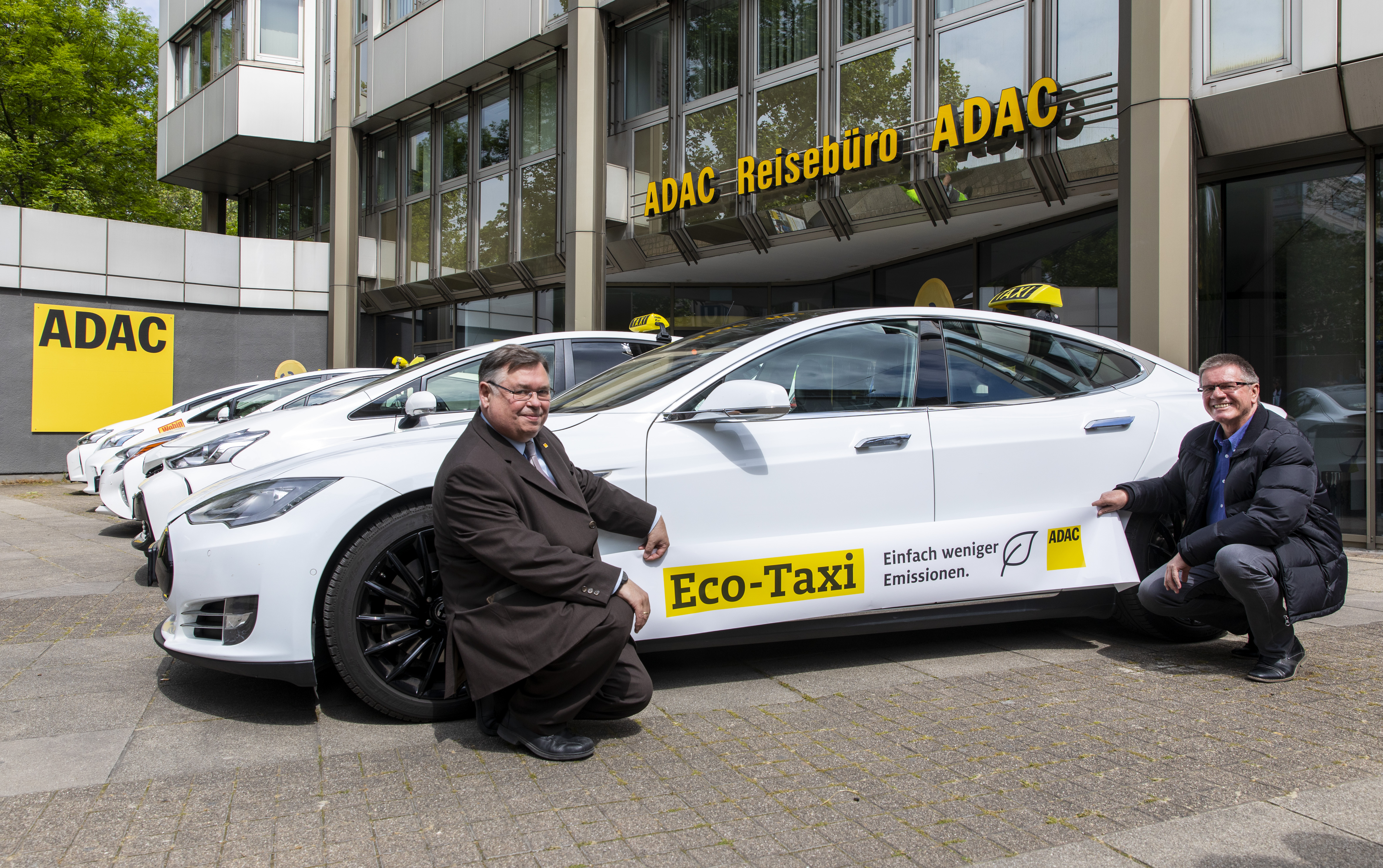 Eco Taxis Starten In Stuttgart